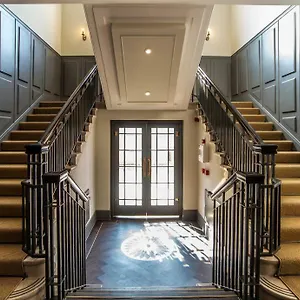 Aparthotel Birchover Juniper Court, Nottingham